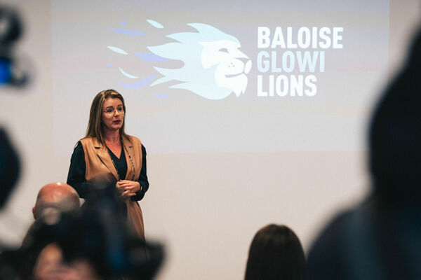 BTL Ploegvoorstelling All Pictures Blue Frame 43