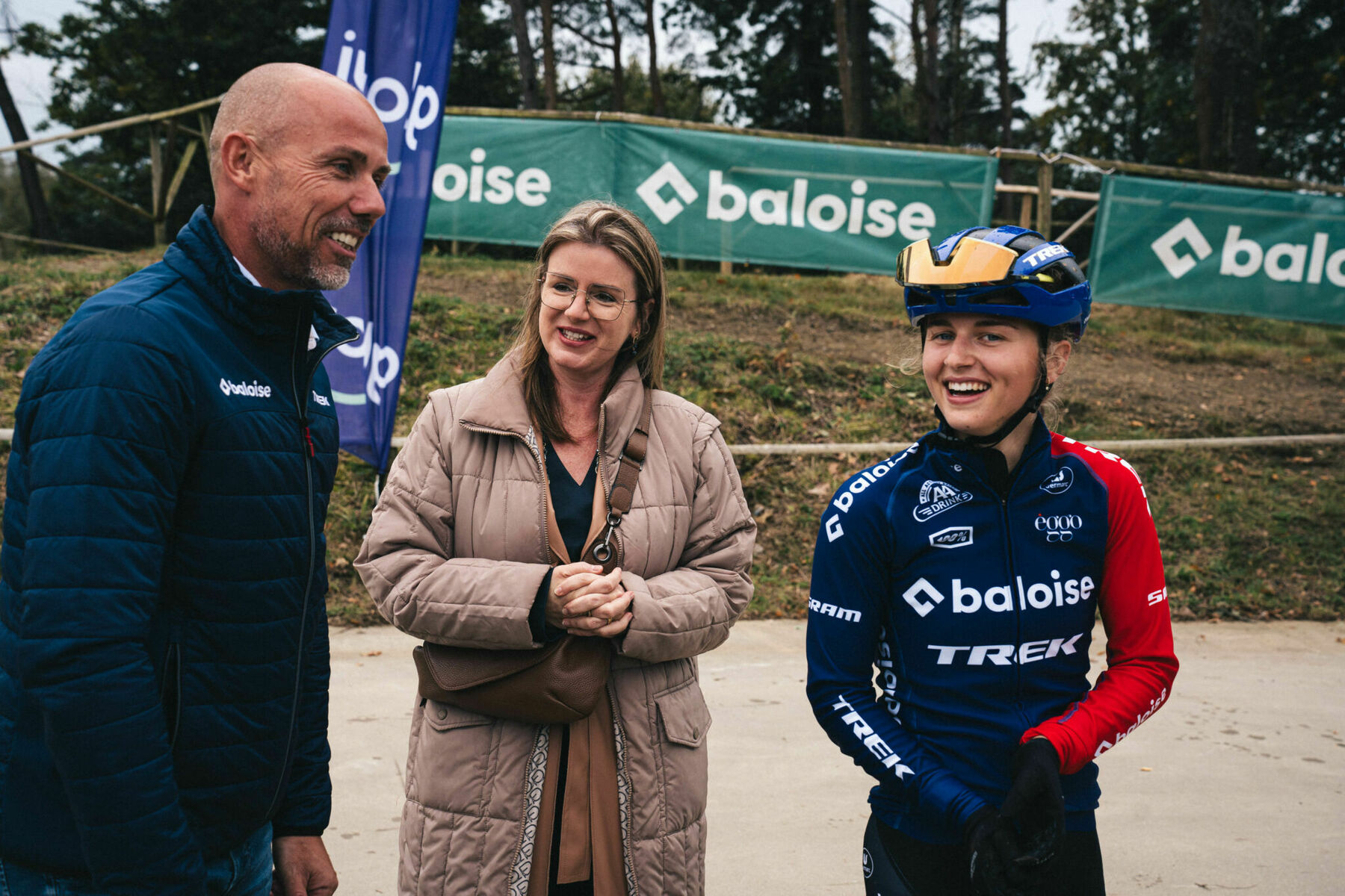 BTL Ploegvoorstelling All Pictures Blue Frame 49